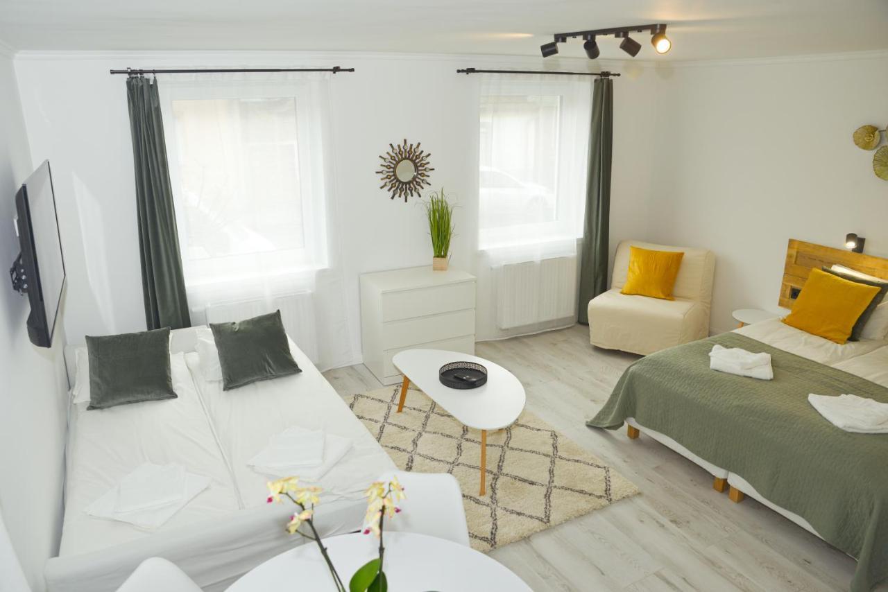 Raba92 Apartman House Exteriér fotografie