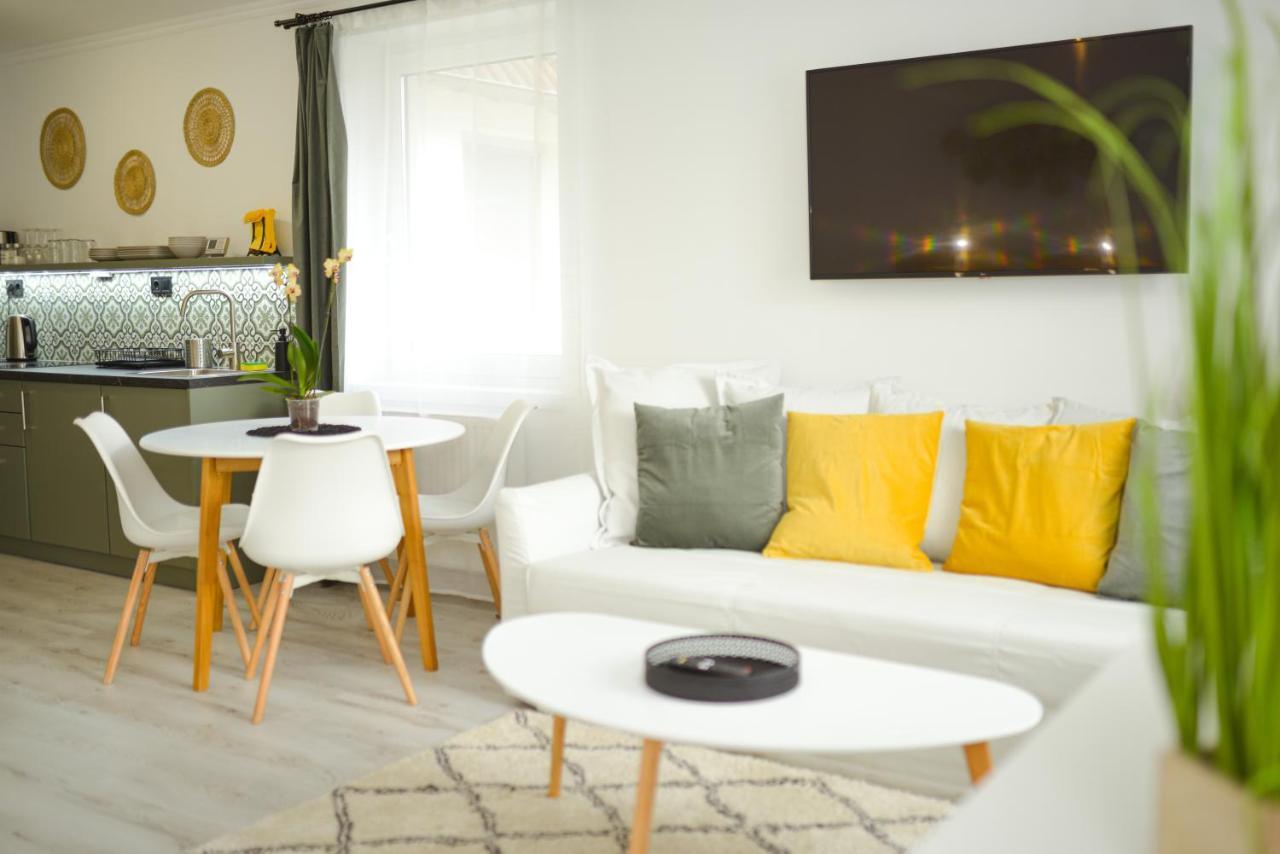 Raba92 Apartman House Exteriér fotografie