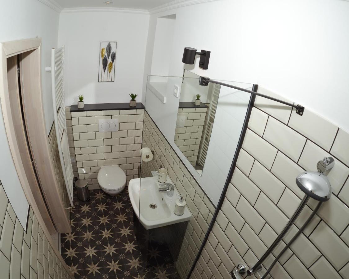 Raba92 Apartman House Exteriér fotografie