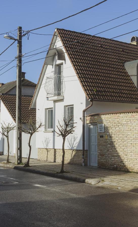 Raba92 Apartman House Exteriér fotografie