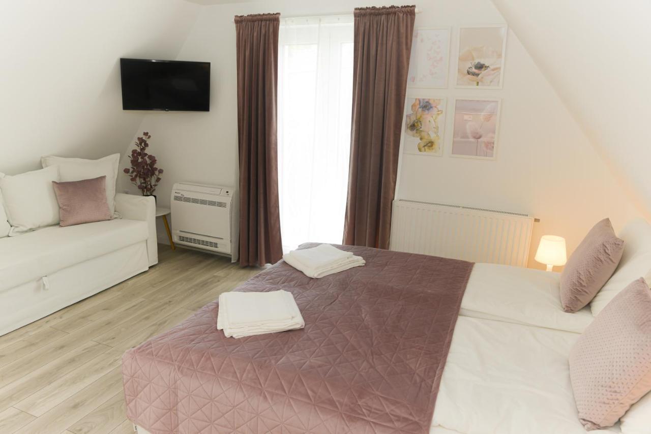 Raba92 Apartman House Exteriér fotografie